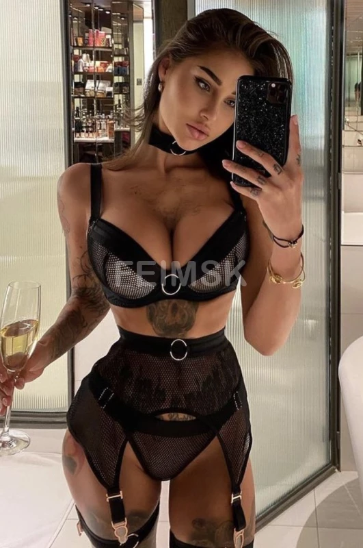 МИЛЕНА КАРОЛИНА